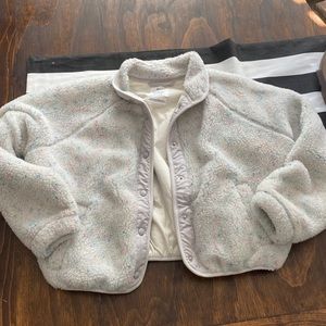 Gap Teen cropped Sherpa jacket. Size 8